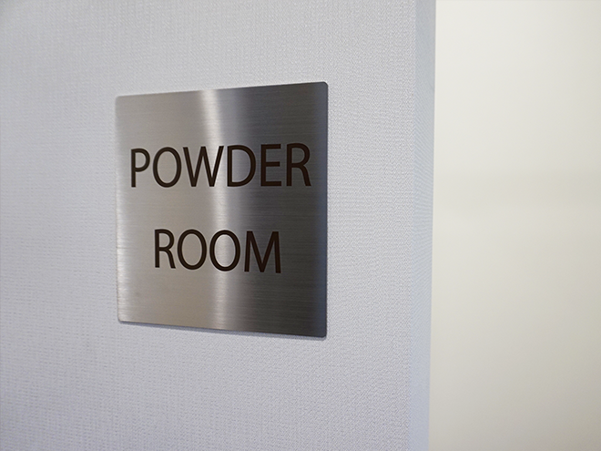 パウダールーム